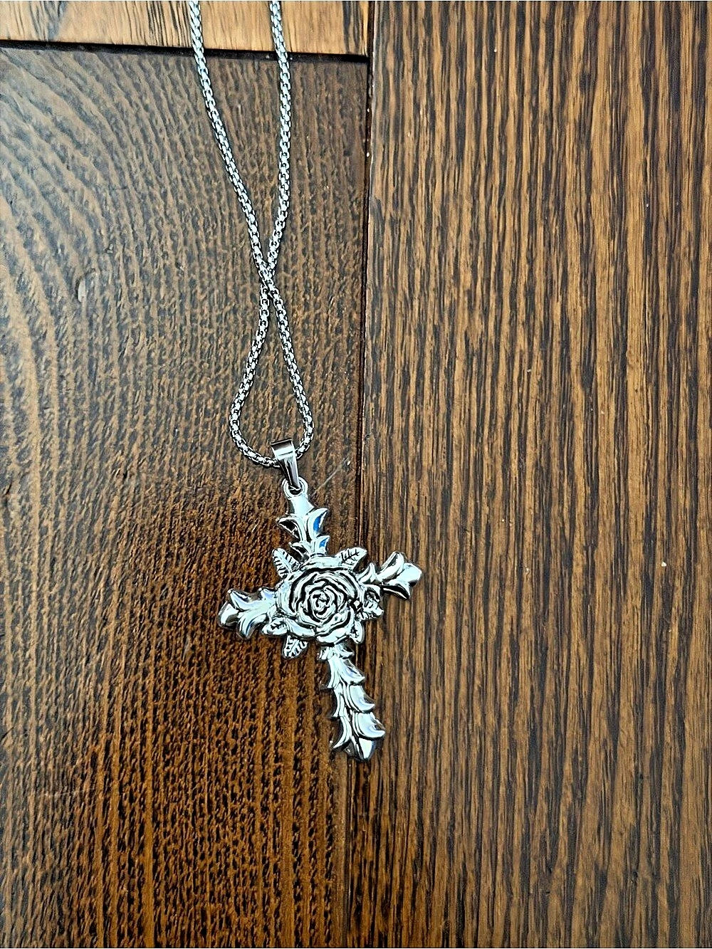 Silver Floral Cross Pendant Necklace New